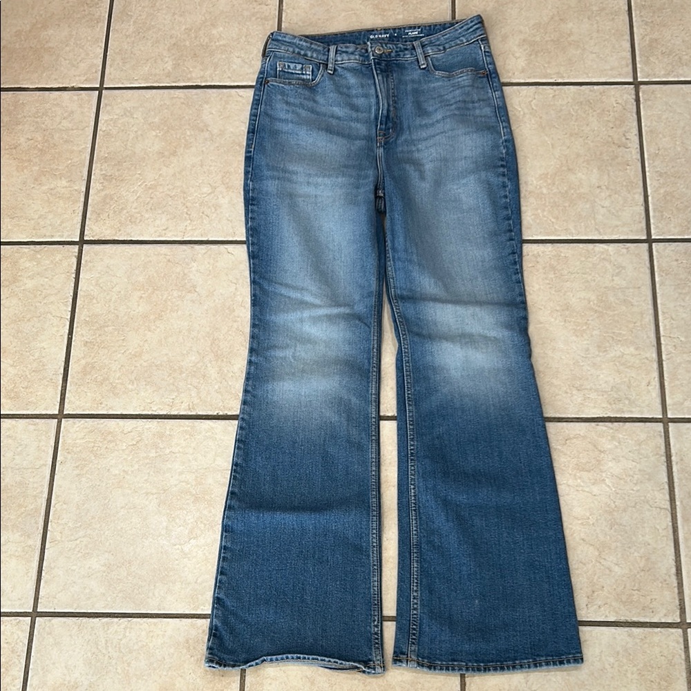 Old Navy Women's  flare Jeans